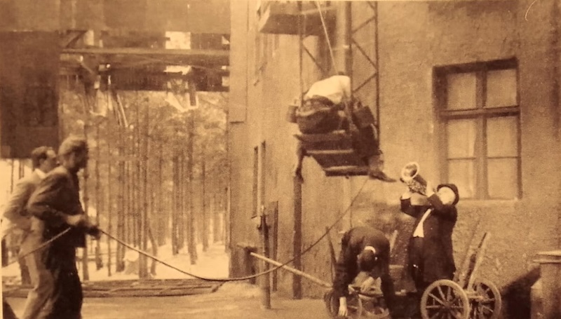 Figura 5. Fotograma del filme Der Letzte Mann [El último hombre o La última carcajada]. Dir. Friedrich Wilhelm Murnau, 1924